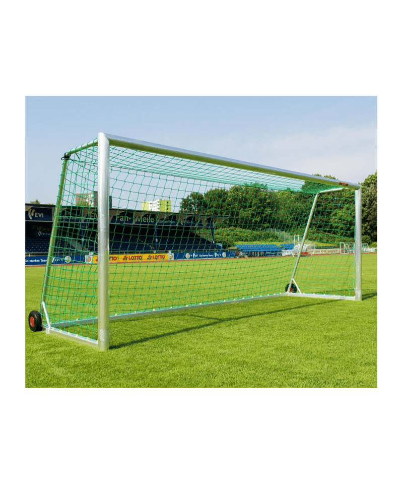 Cawila ECO Fussballtor 7,32 x 2,44m | Freistehend | Tiefe: oben 0,80m unten 2,00m | vollverschweißt
